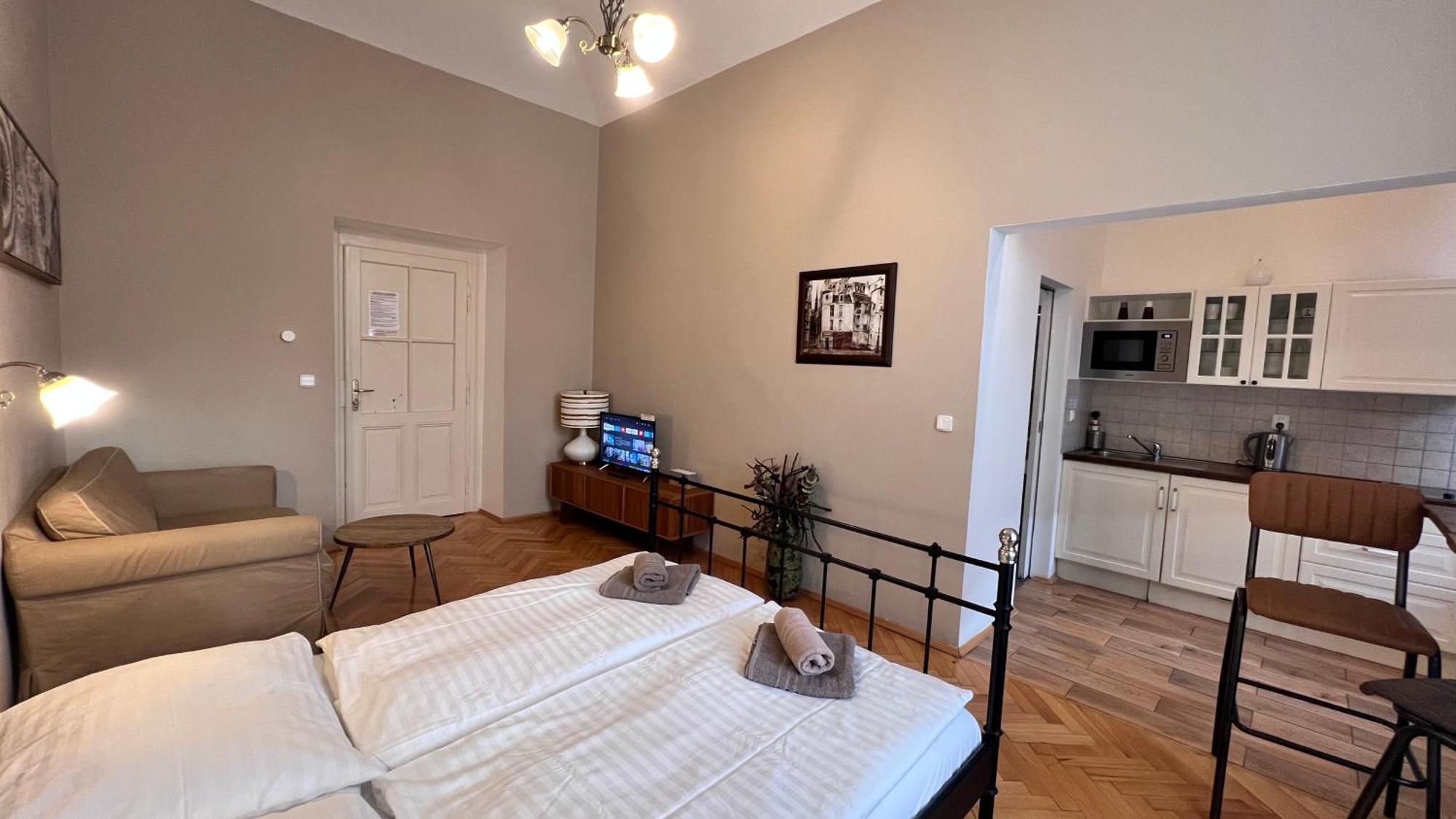 Old Town - Dusni Apartments — Photos 2