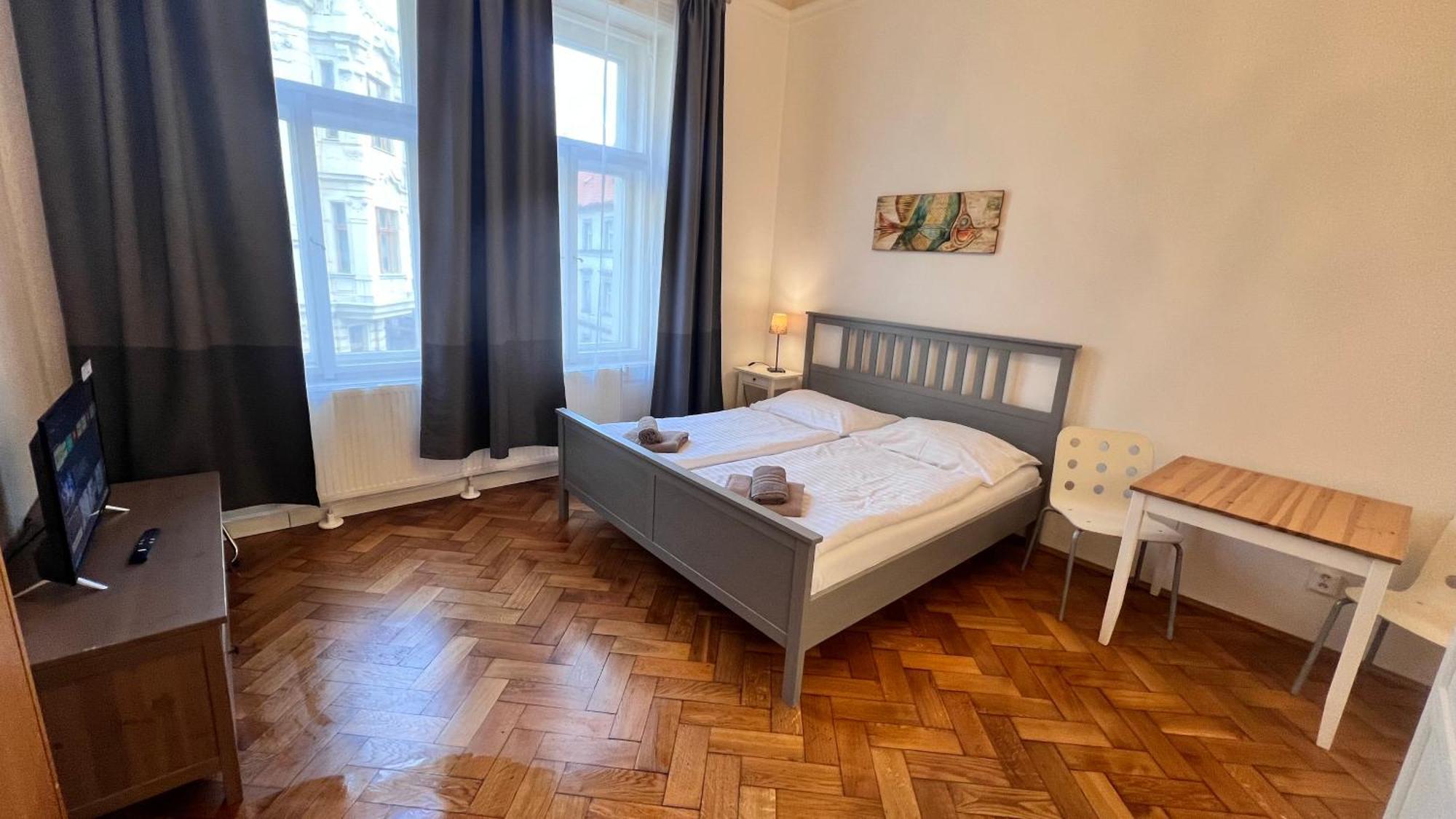 Old Town - Dusni Apartments — Photos 1